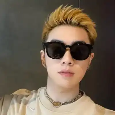 车修洁